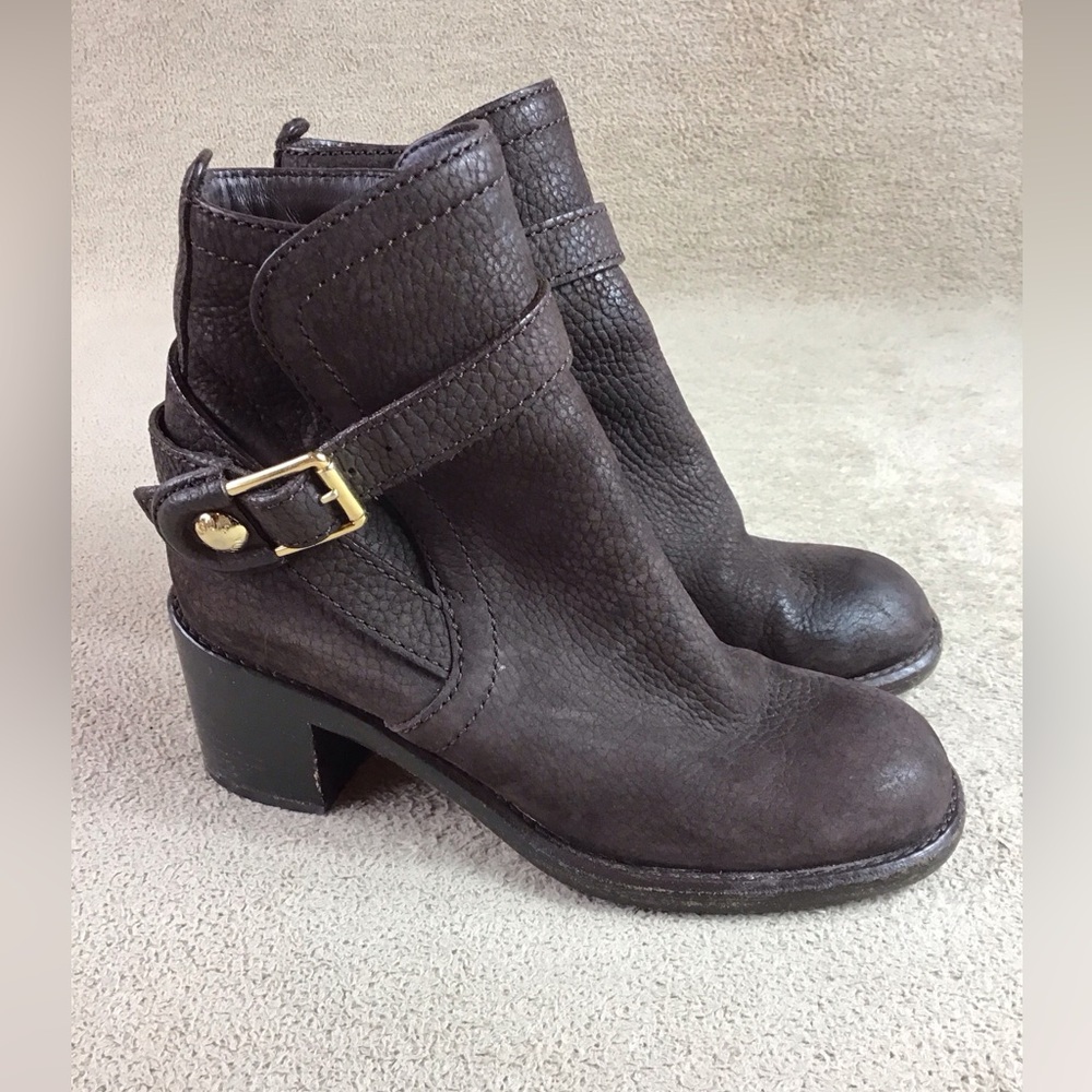 Louis Vuitton brown Leather ankle boots size 38.5/US 8.5 logo chunky heel